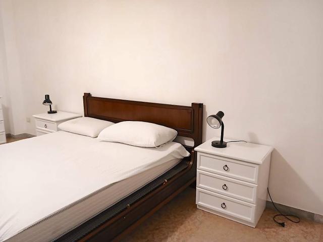 Trilocale via Maddalena 29E, Via Taverna Ospedale, Piacenza