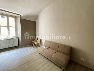 Trilocale via Mameli 20, Centro, Casale Monferrato