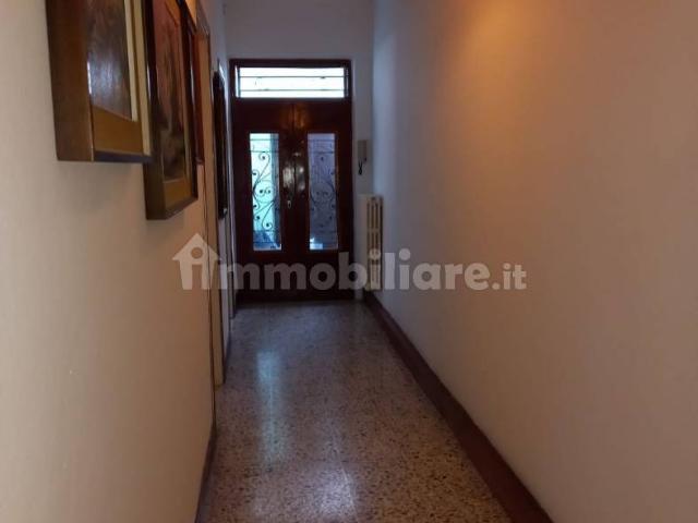 Trilocale via Marcheno Sopra 41, Centro, Marcheno