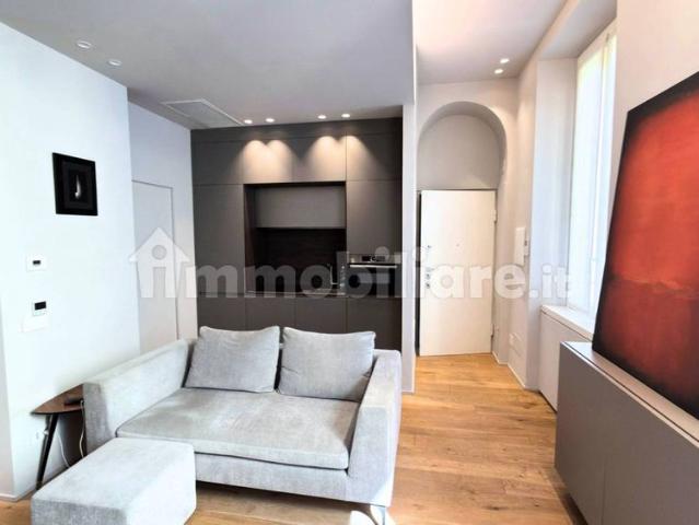 Trilocale via Marghera 22, De Angeli, Milano