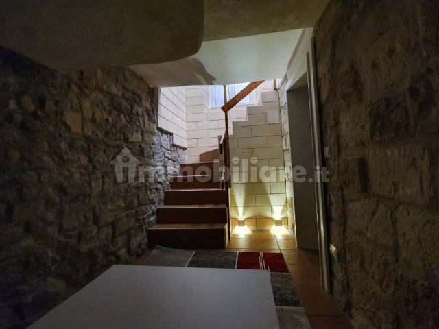 Trilocale via Mariano Abignenti 21, Centro Storico, Barletta