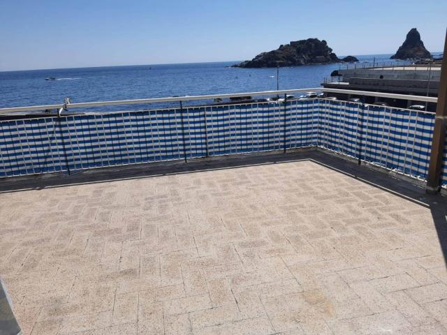 Trilocale via Marina 30 30, Aci Trezza, Aci Castello