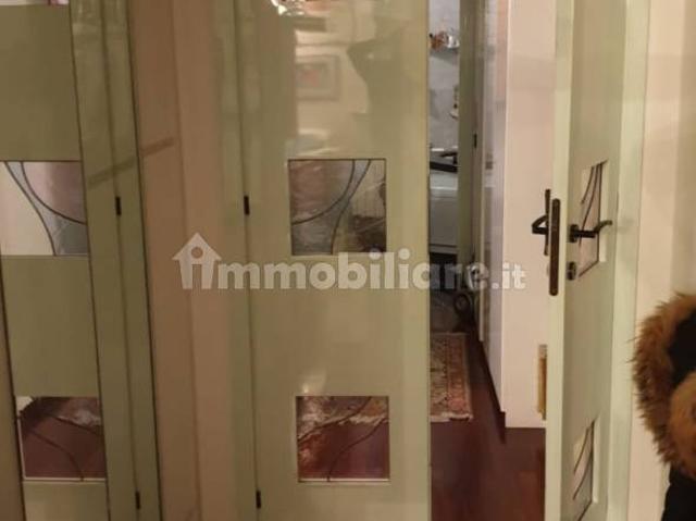 Trilocale via Michelozzo 24, Mezzana, Prato