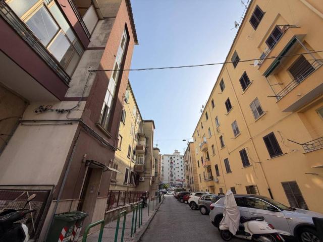 Trilocale via Michele Iannicelli 29, Carmine, Salerno