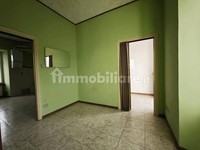 Trilocale via Milano, Chiavazza, Biella