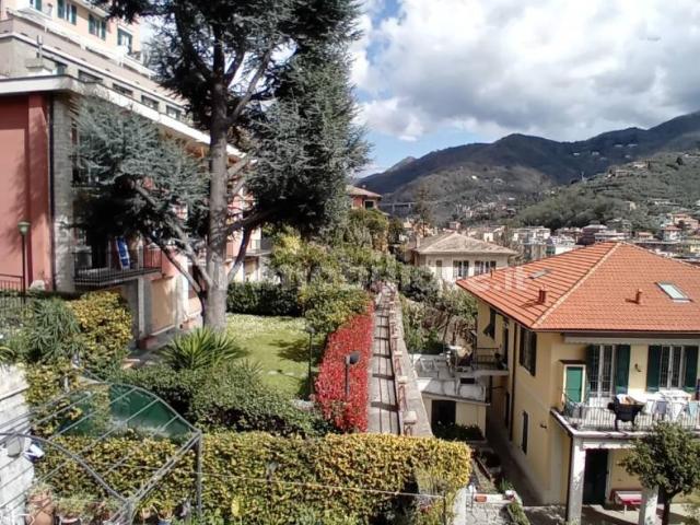 Trilocale via Milite Ignoto, Centro, Recco