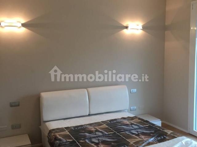Trilocale via Modonella 3, Centro Storico, Modena