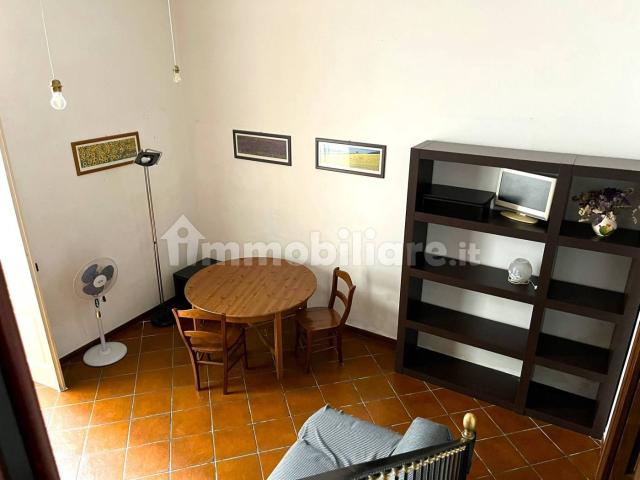 Trilocale via Montenegro, Umbertina Madonnella, Bari