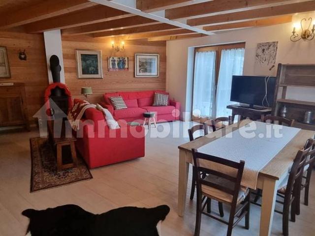 Trilocale via Nazionale 128, San Vito di Cadore