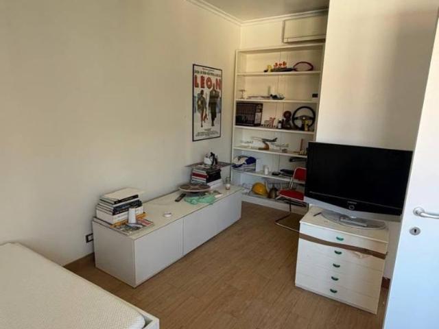 Trilocale via Nemorense 49, Africano Villa Chigi, Roma