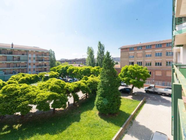 Trilocale via Noce 64, Centro, Valenza