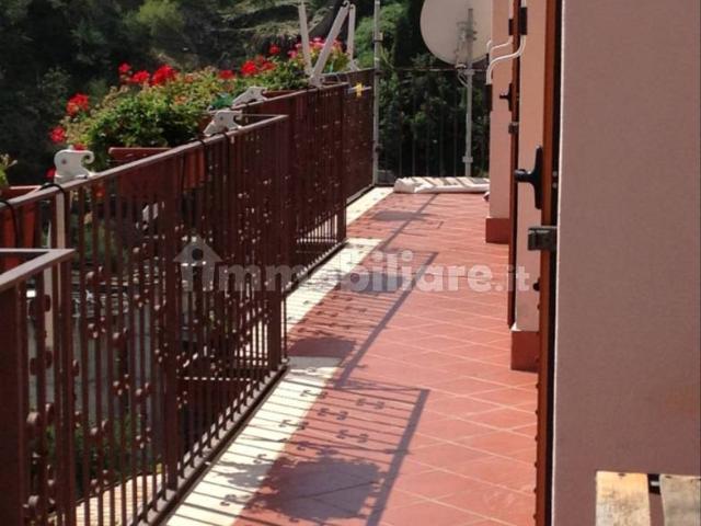 Trilocale via Atenasio 25, Centro, Taormina