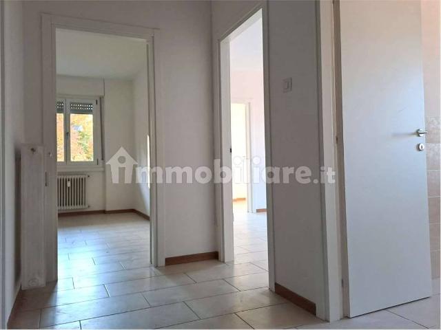 Trilocale via Abondi, Maccani Campotrentino, Trento