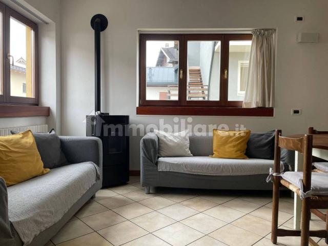 Trilocale via Agostino dal Pozzo 13, Centro, Asiago