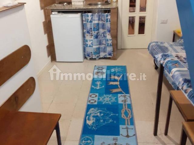 Trilocale via Agostino Depretis 3, Porto Municipio, Napoli