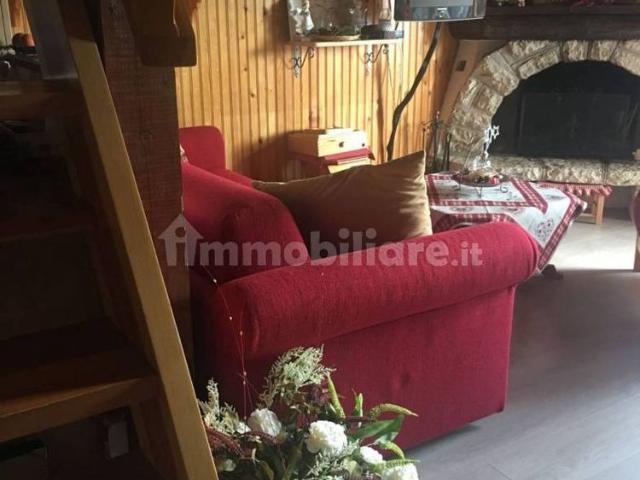 Trilocale via Alcide De Gasperi 165, Centro, Folgaria