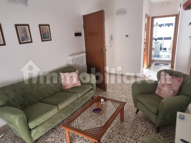 Trilocale via Alfonso La Marmora 85, Centro, Vittoria
