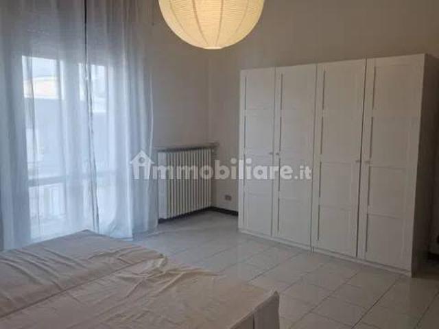 Trilocale via Angelo Messedaglia, Zona Fiera, Verona