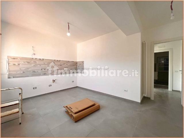 Trilocale via Angelo Rubino, Centro, Formia