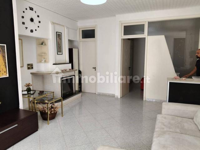 Trilocale via Annunziata 19, Acerenza