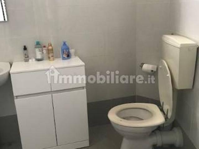 Trilocale via Antonio Gramsci 4, Centro Storico, Voghera