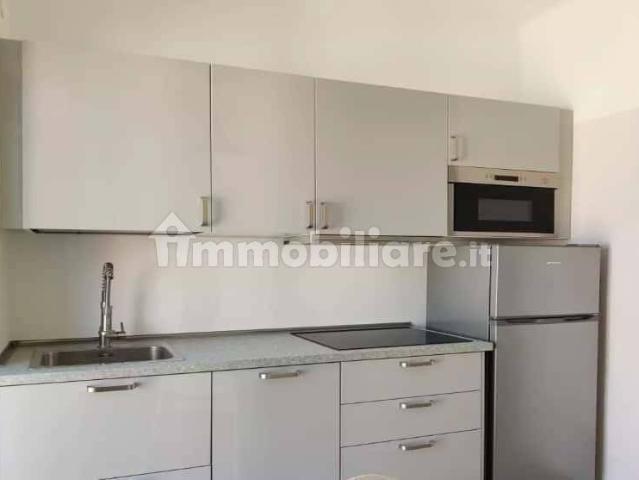 Trilocale via Arbe, Maggiolina, Milano