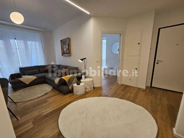Trilocale via Armando Diaz 21, Città Vecchia, Trieste