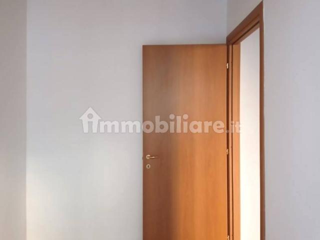 Trilocale via Berto Barbarani 11, San Zeno, Verona