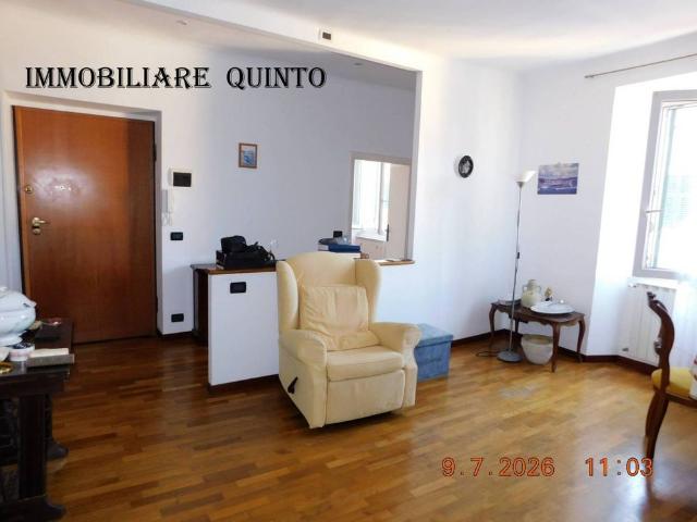 Trilocale via Bolzano, Quinto, Genova
