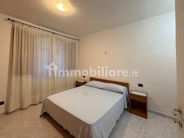 Trilocale via Bottelli 1, Centro, Arona