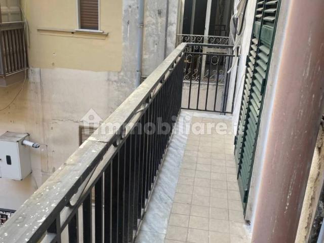 Trilocale via Brindisi 14, Vasto, Napoli