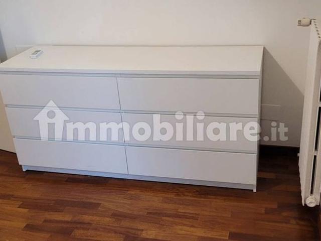Trilocale via Bruno Cassinari 15, Santa Giulia, Milano