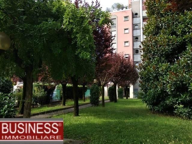 Trilocale via Cufra 38, Istria, Milano