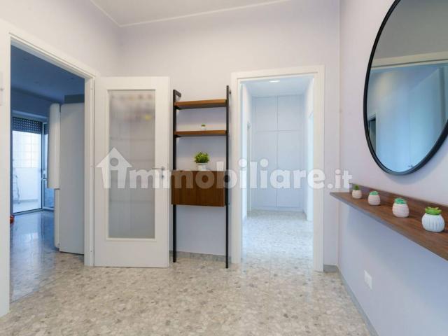 Trilocale via Caduta del Forte 23, Via Venezia Lungofiume Paolucci, Pescara
