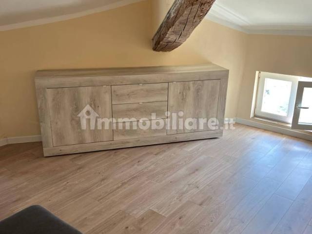 Trilocale via Caorsana 219, Roncaglia Borghetto, Piacenza