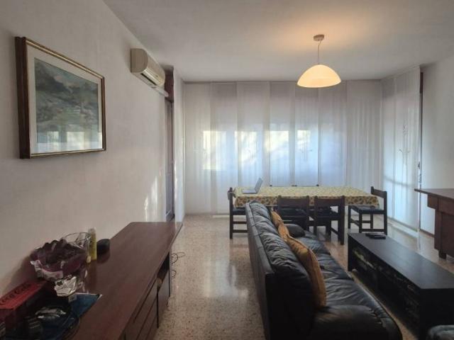 Trilocale via Cannero 11, Dergano, Milano