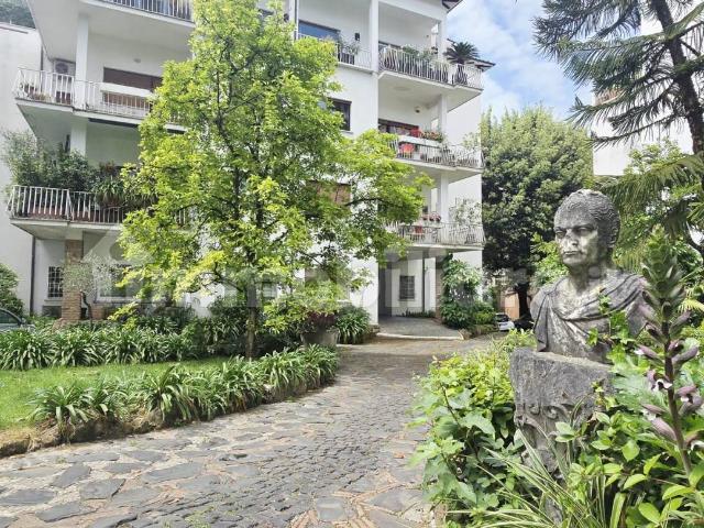 Trilocale via Cassia, Ponte Milvio, Roma