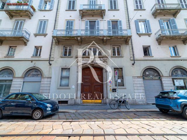 Trilocale via Castelfidardo 8, Moscova, Milano