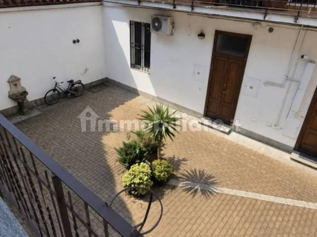 Trilocale via Castelfidardo, Centro Storico, Lodi