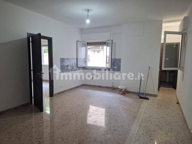 Trilocale via Cappuccini 224, Calatafimi Bassa Indipendenza, Palermo