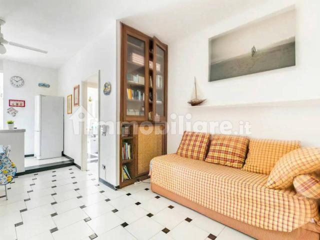 Trilocale via Caravello, Riva Ligure