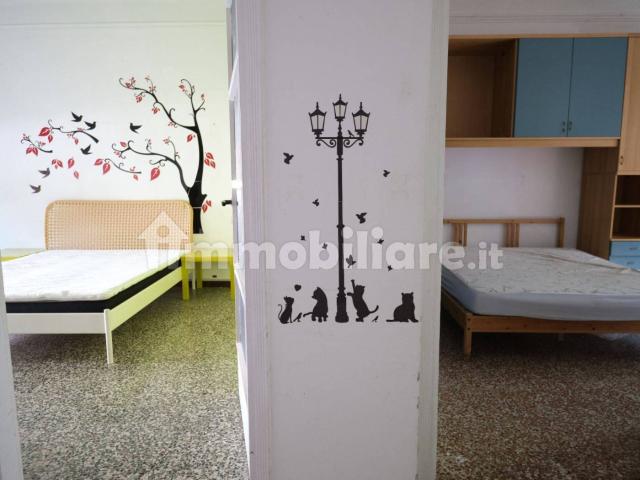 Trilocale via Catone 23, Bovisa, Milano
