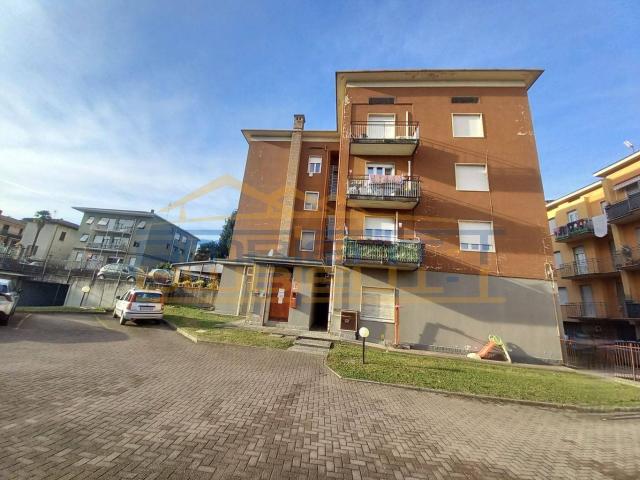 Trilocale via Cesare Battisti 37, Centro, Costa Masnaga