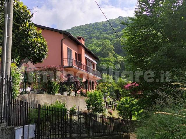 Trilocale via Chiassino 3, Centro, Tavernerio