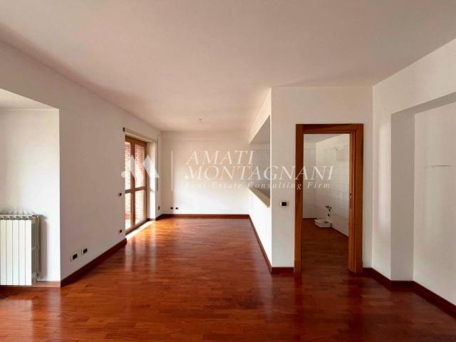 Trilocale via Cola di Rienzo, Prati, Roma