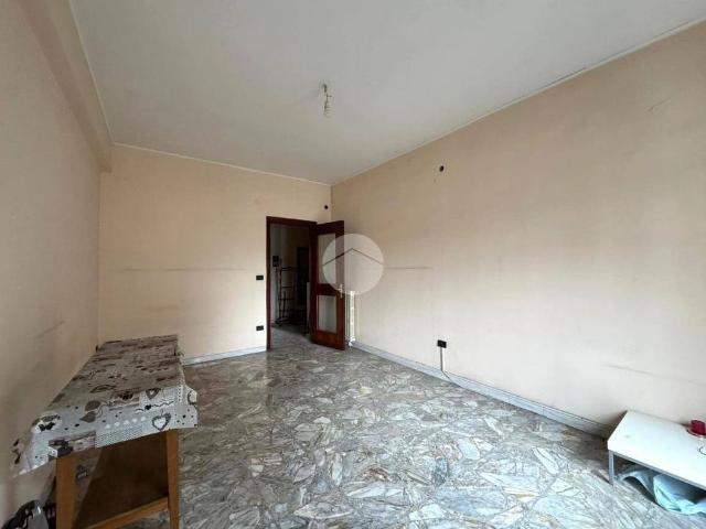 Trilocale via Comunale Vecchia di Miano 28, Secondigliano, Napoli