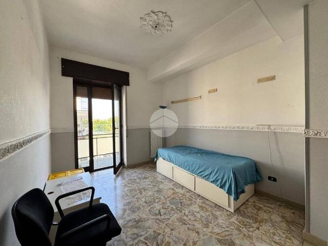 Trilocale via Comunale Vecchia di Miano 28, Secondigliano, Napoli