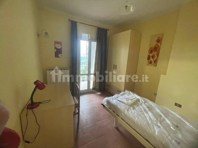 Trilocale via Costanza Varano 28, Centro, Camerino