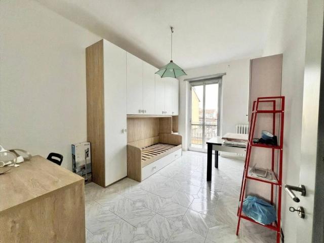 Trilocale via Crea 15, Pozzo Strada, Torino