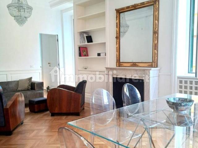 Trilocale via Dandolo, Trastevere, Roma